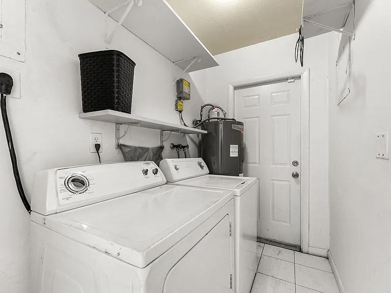 923 W Las Olas Blvd #1 — Photo 13