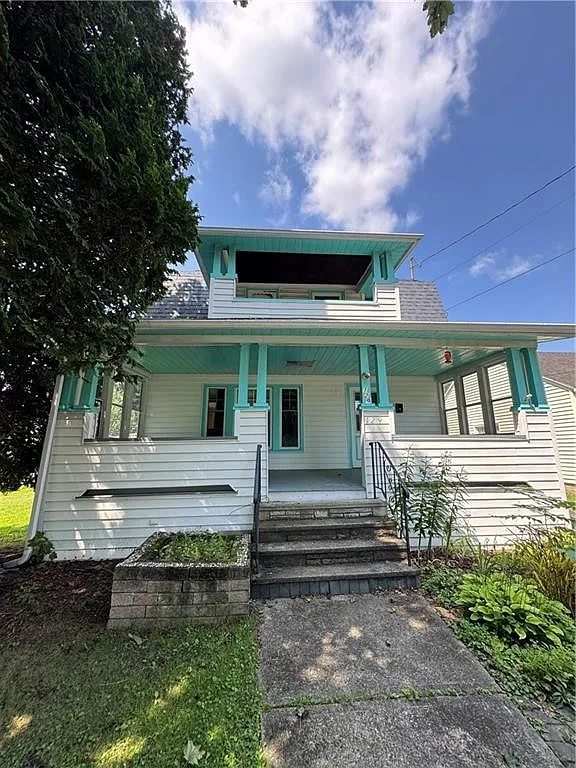 3 bed, 1.5 bath, 1416 sqft, $1,800 — Photo 1