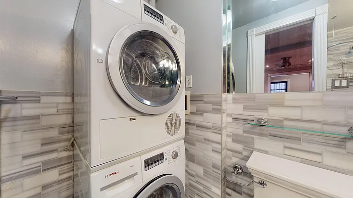 Rented by Bond New York | media 14