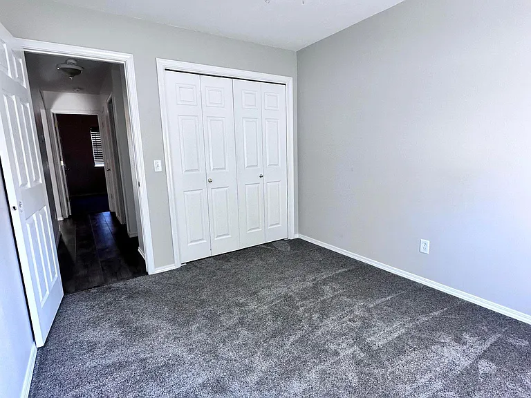 406 Pietra Way — Photo 21