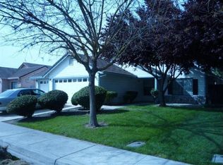 1305 Serene Ln, Ceres, CA 95307