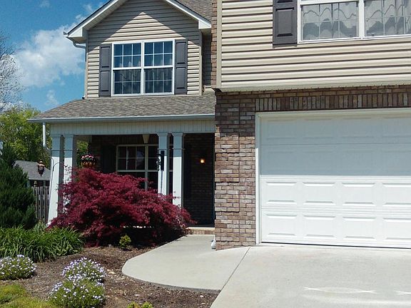 2nd image of 2420 Amber Dawn Ln