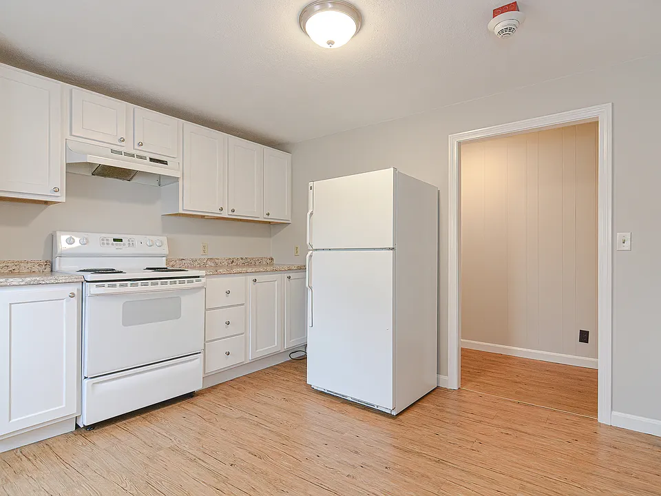 270-286 Washington St #282