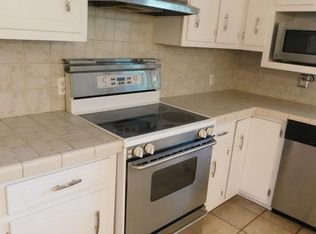 1002 Ridgeway Ave, Signal Mountain, TN 37377