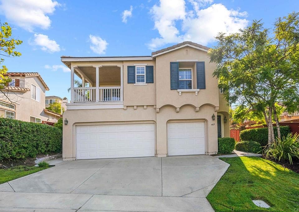 1st image of 465 Avenida Antonio