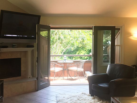 3rd image of 1050 Vista Del Pueblo APT 15