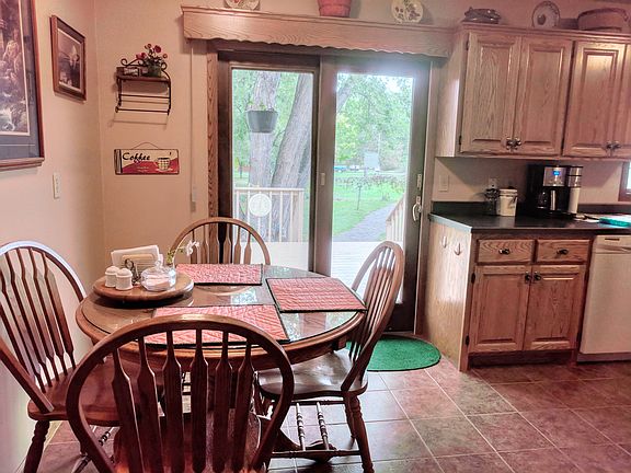 Breakfast nook - main level.
