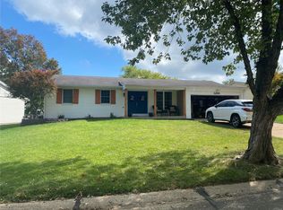 1286 Walnut Trl, Fenton, MO 63026