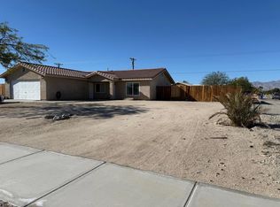 2839 Bach Ave, Thermal, CA 92274