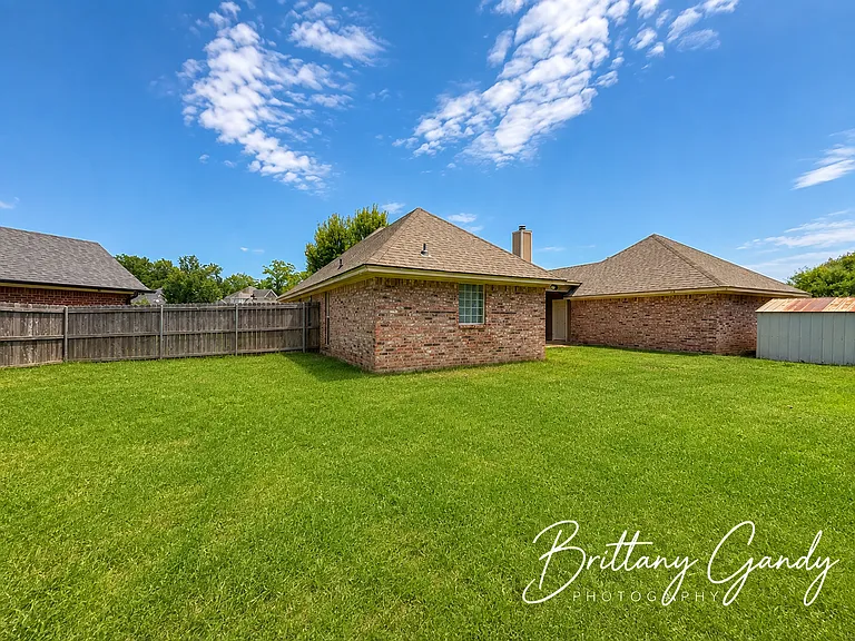 6037 Braeburn Ct — Photo 67