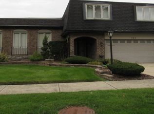 928 E 194th St, Glenwood, IL