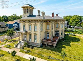 403 E Adams St, Sandusky, OH 44870