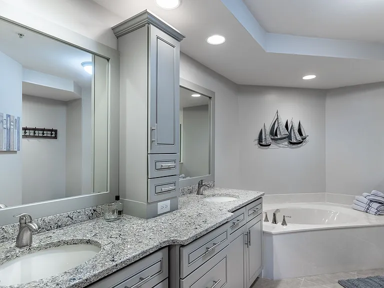 3313 Sunset Key Cir #107 — Photo 34