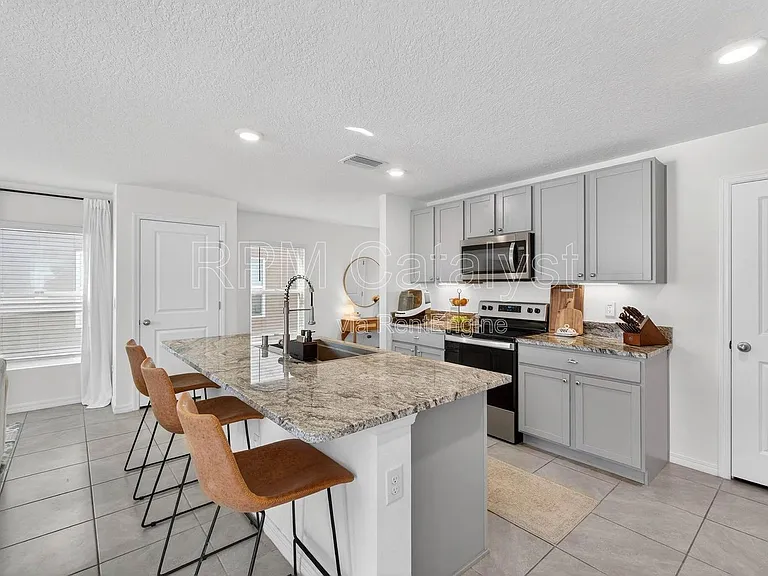 5141 Rocky Coast Pl — Photo 3