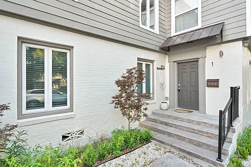 1953 Dryden Rd Photo 1