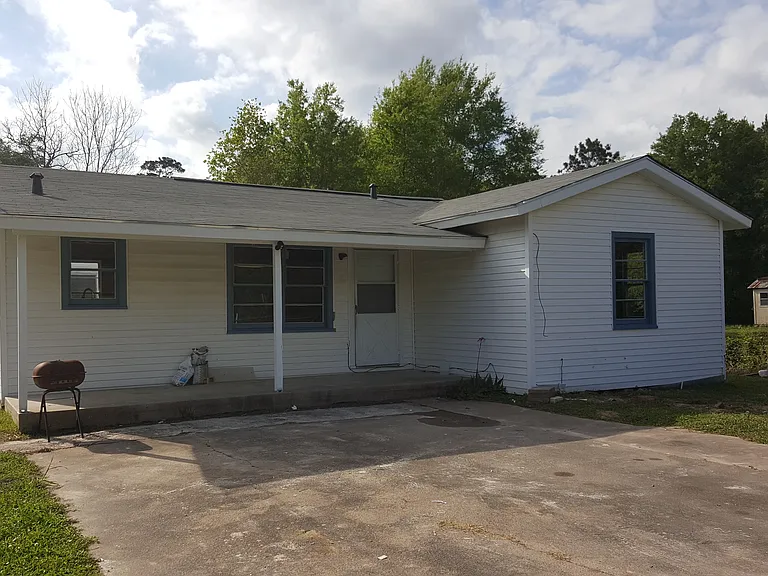 179 Sharon St — Photo 12