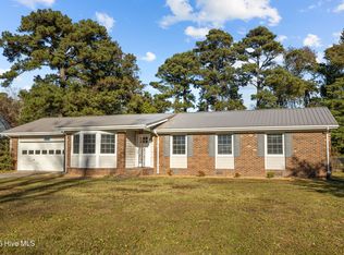 610 Friendly Road, Morehead City, NC 28557