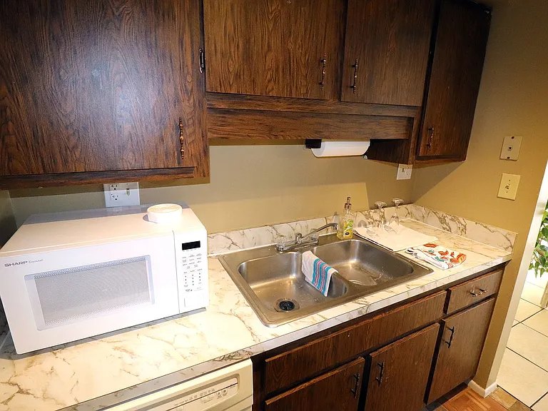 3075 Aaron Burr Ave #C — Photo 11