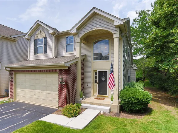 2449 Stonegate Rd, Algonquin, IL 60102