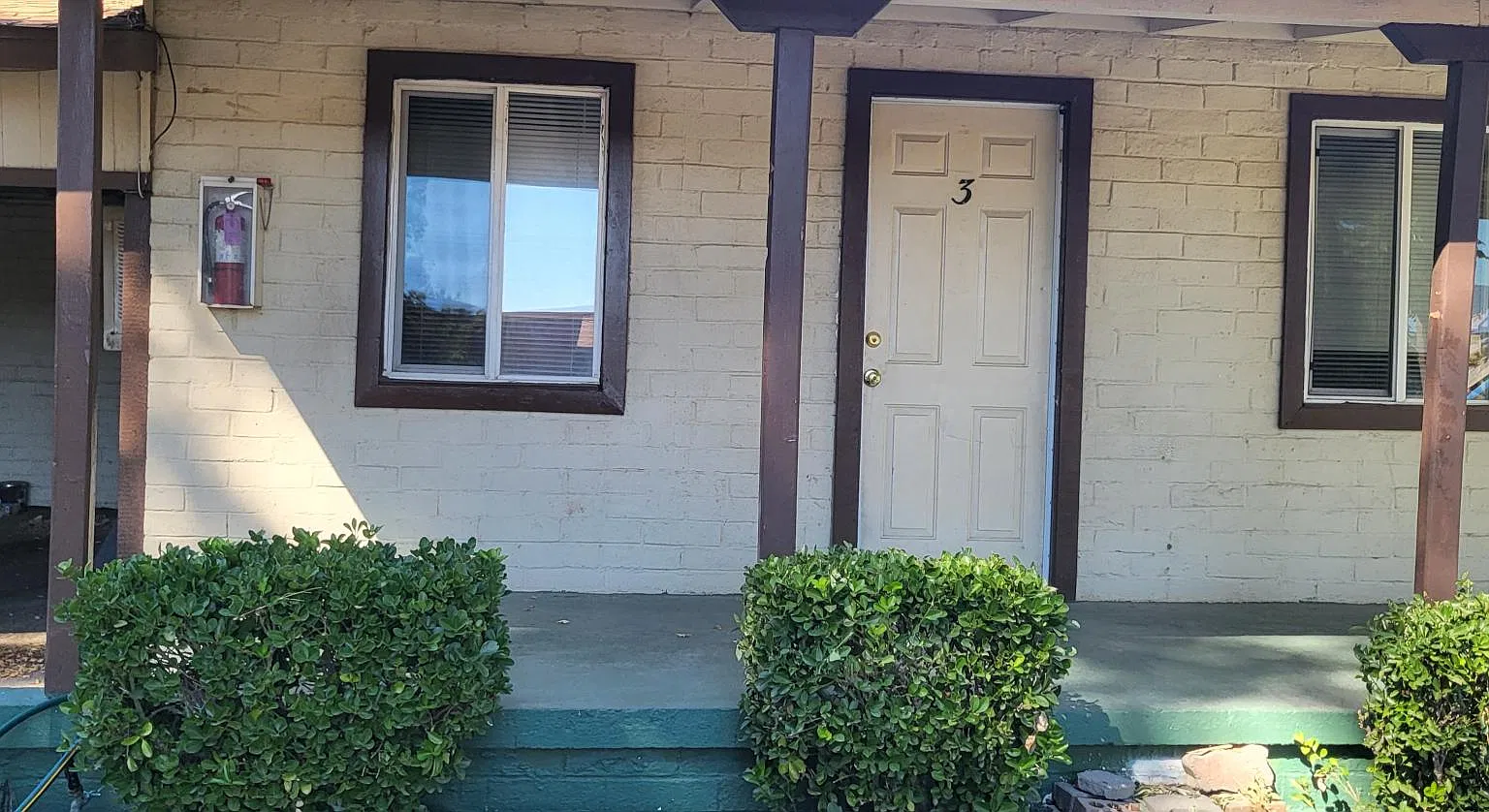 1 bed, 500 sqft, $1,200 — Photo 1