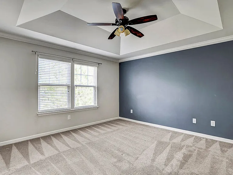 529 Metro Sta — Photo 16