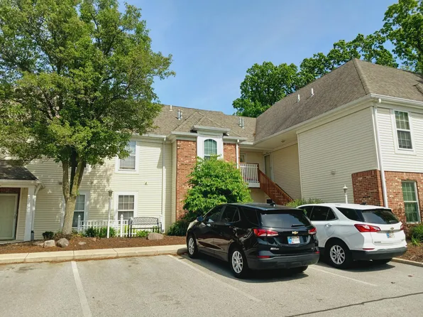 2908 Foggy Glen Dr #2908, Valparaiso, IN 46385