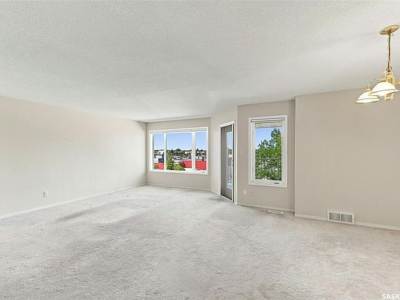 4th image of UNIT 304-6 Lorne PLACE