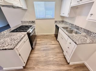 3011 Carver Rd, Modesto, CA 95350