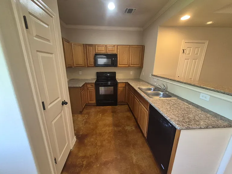 4814 Appleseed Ct — Photo 7