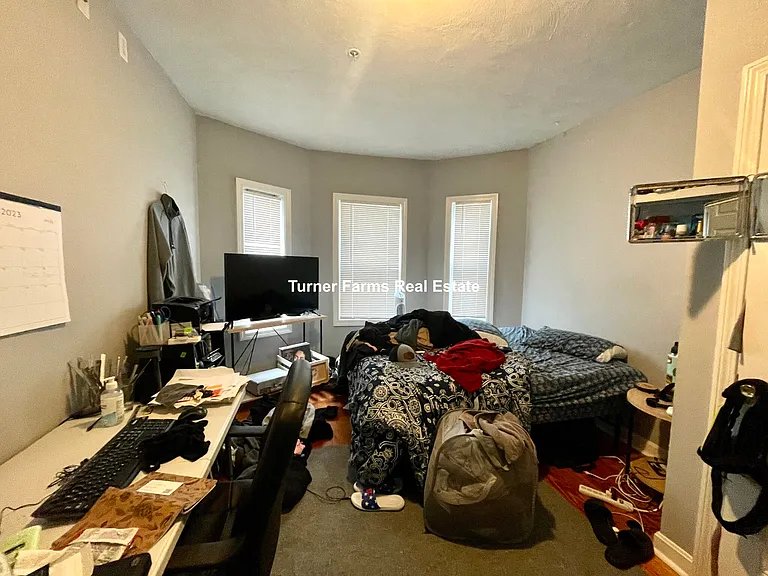 48 Derby St #1A — Photo 15