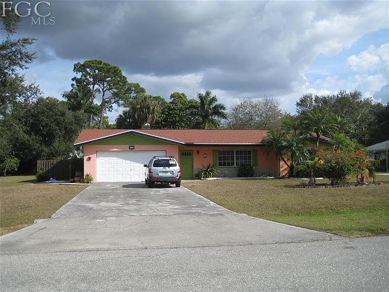 1st image of 313 Broadview Dr