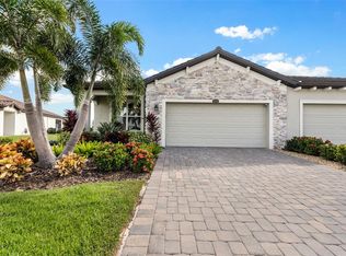 2413 Wildflower Run, Bradenton, FL 34211