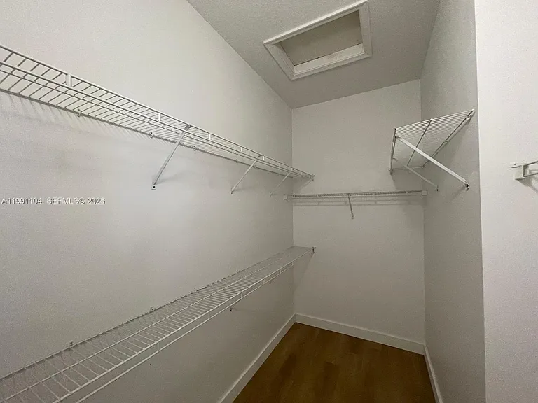 1137 Croton Ct — Photo 27