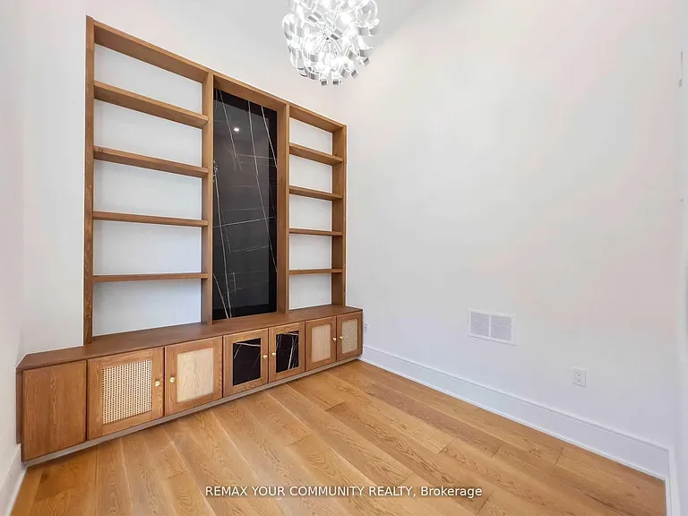 116 Park Home Ave — Photo 4