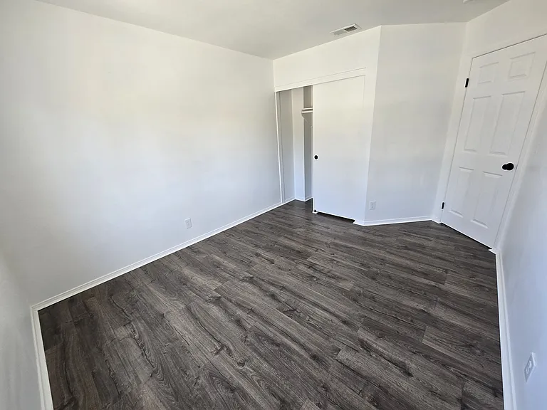 901 Acorn Ln — Photo 22