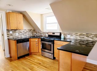 3035 N Elbridge Ave #3, Chicago, IL 60618