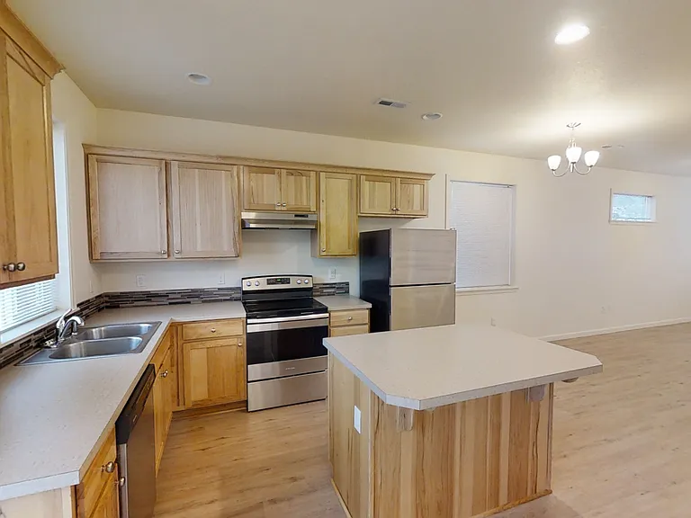 8316 SE Ramona St — Photo 6