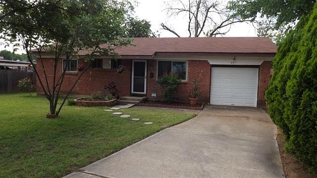 1st image of 607 Fairlawn Ct