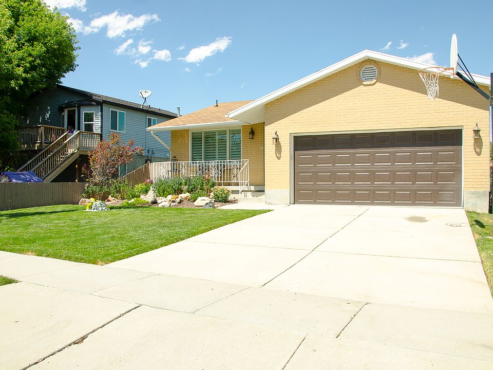 1st image of 4052 W 6445 S