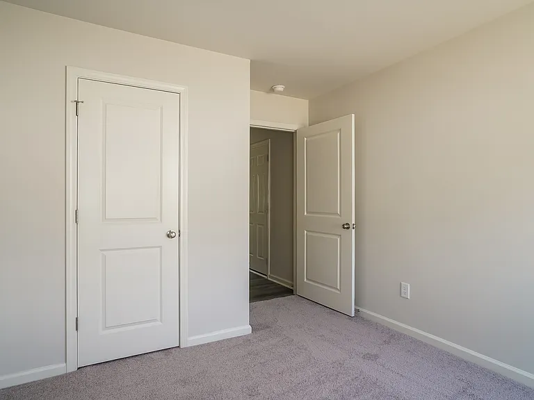 676 Savanac St SE — Photo 14