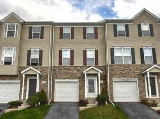 347 Bruaw Dr, York, PA 17406
