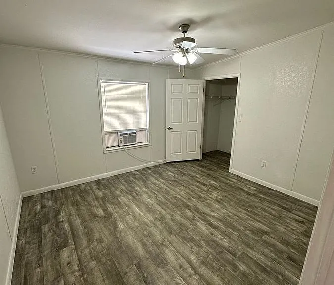 11832 Leeward Pl — Photo 21