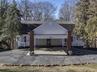 1837 Stonebrook Dr, Knoxville, TN 37923