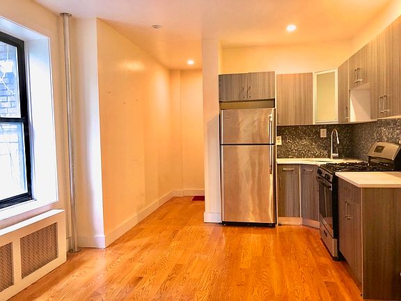 2nd image of 1705 Caton Ave #C1