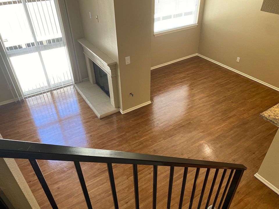 1st image of 154 N Starling Privado Ave #154