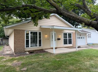 3708 Meadow Dr, Quincy, IL 62305