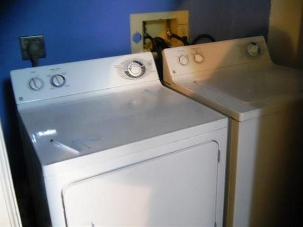 2nd image of 151 W 12th St
