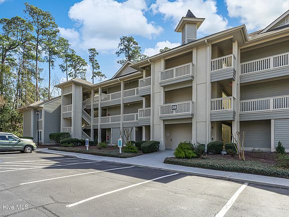3rd image of 1551 Spinnaker Drive #5823