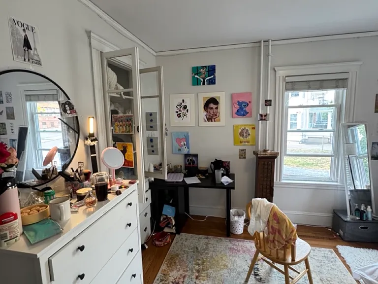 35 Saint Clements Rd — Photo 2
