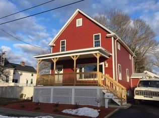 137 Chestnut St, Fairhaven, MA 02719